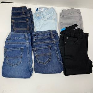 Children's Place 2T Toddler Boys Skinny Jeans set (5) one (1) Old Navy
